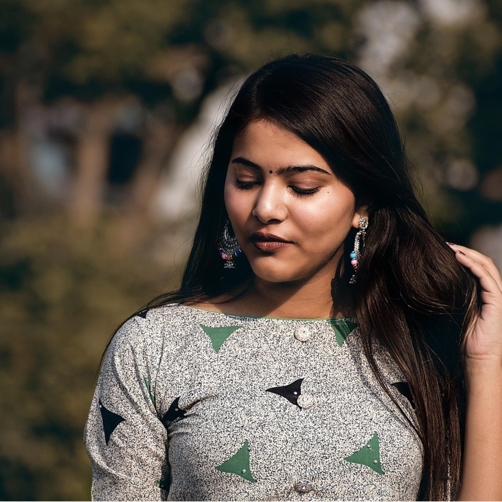 Meet your Posher, Rebecca